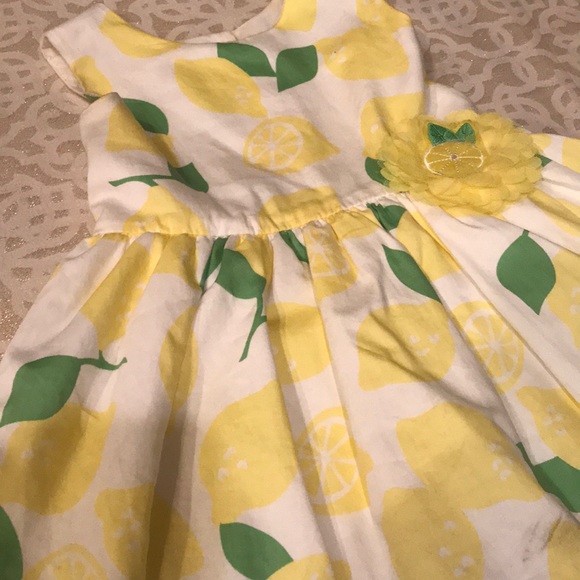 The Children’s Place White Lemon Dress - Picture 2 of 3